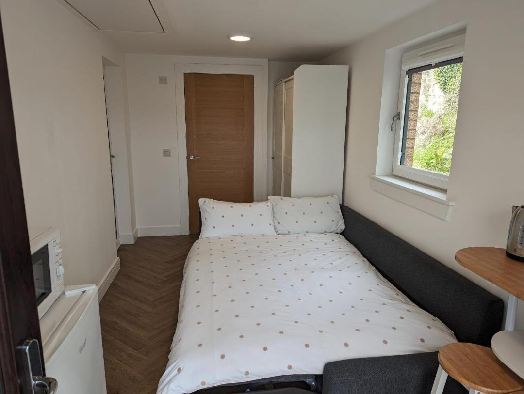 En-Suite Double Room With Private Entrance Edimburgo Exterior foto